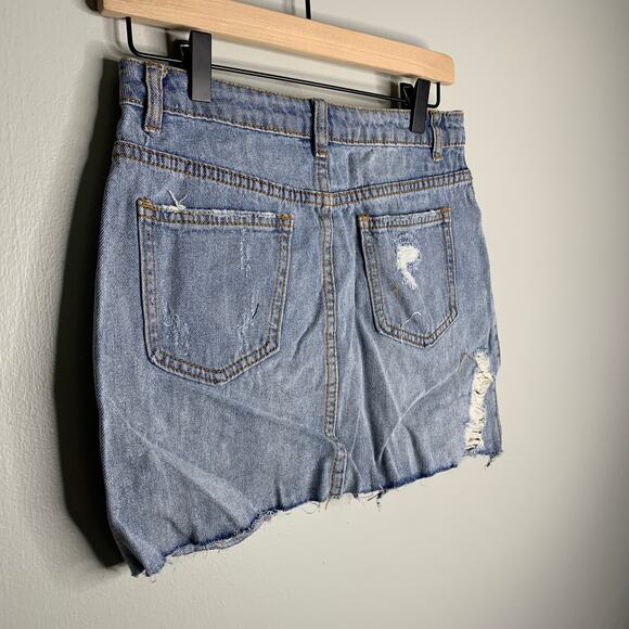 Distressed Jean Skirt Zip Trashed Small - Picture 6 of 7